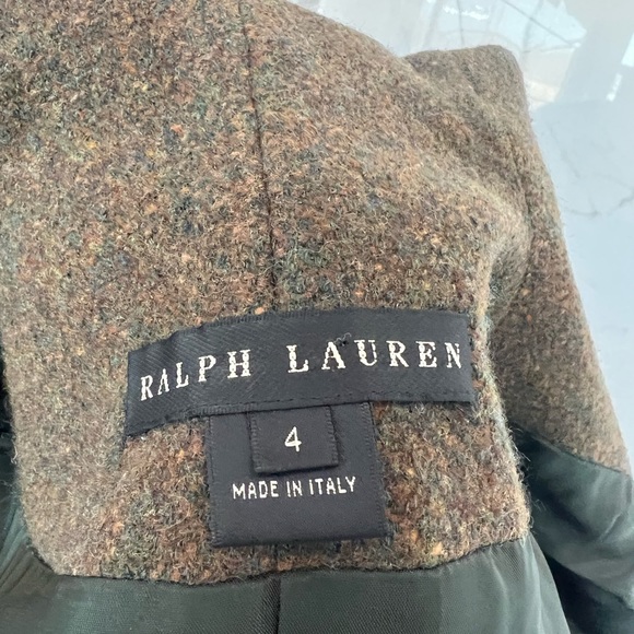 Ralph Lauren wool skirt suit made in Italy - Picture 13 of 14